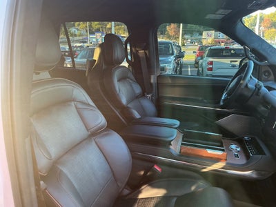 2025 Lincoln Navigator L Black Label