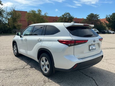 2022 Toyota Highlander Hybrid LE
