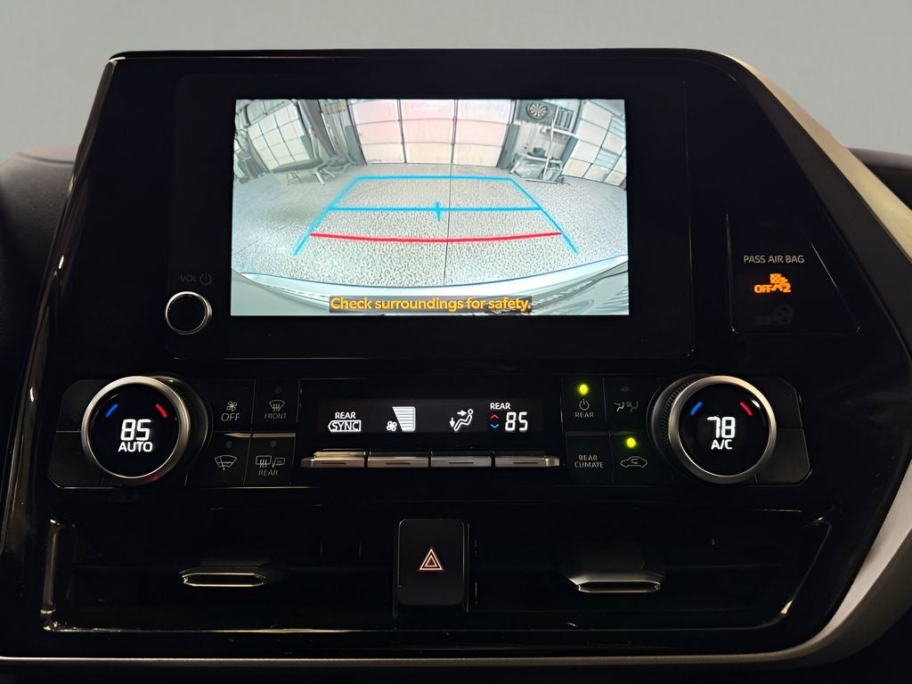 2023 Toyota Highlander LE