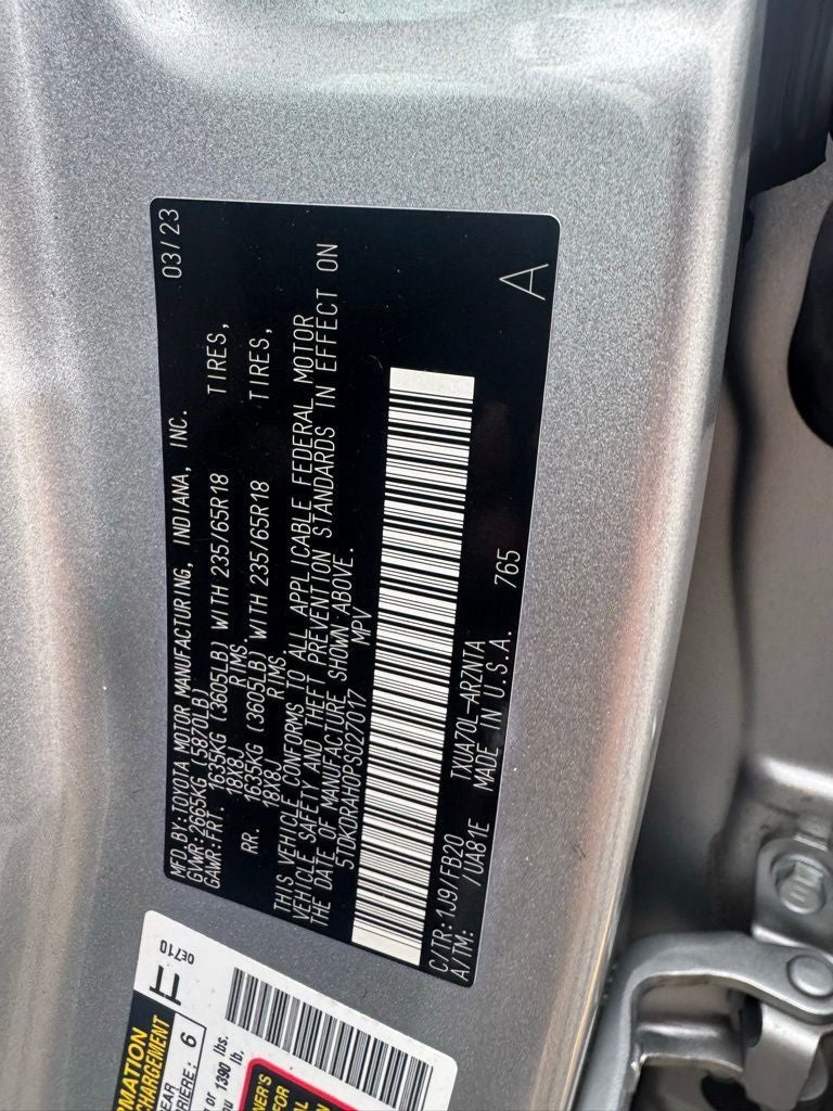 2023 Toyota Highlander LE