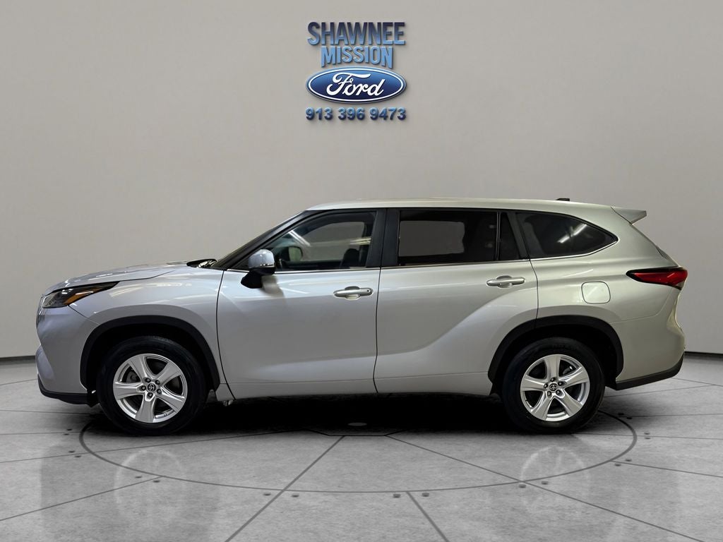 2023 Toyota Highlander LE