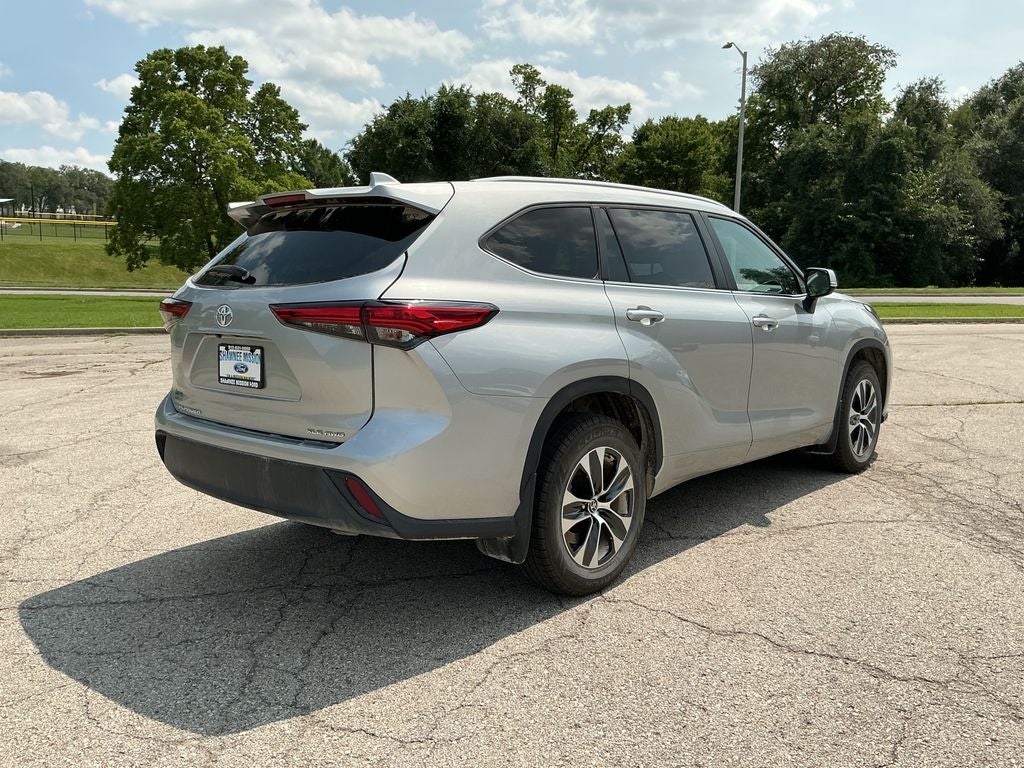 2023 Toyota Highlander XLE