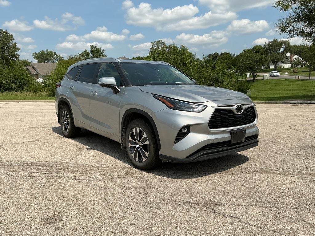 2023 Toyota Highlander XLE