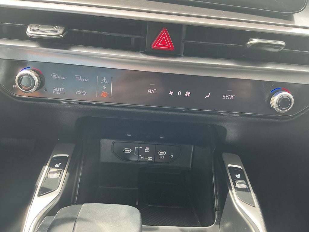 2025 Kia Sorento EX