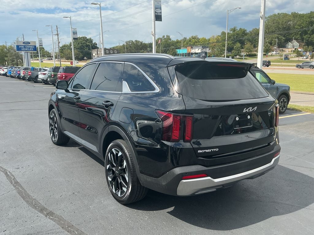 2025 Kia Sorento EX