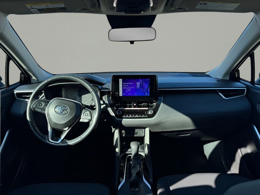 2024 Toyota Corolla Cross LE