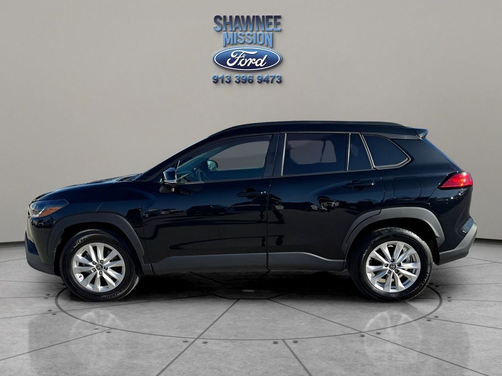 2024 Toyota Corolla Cross LE