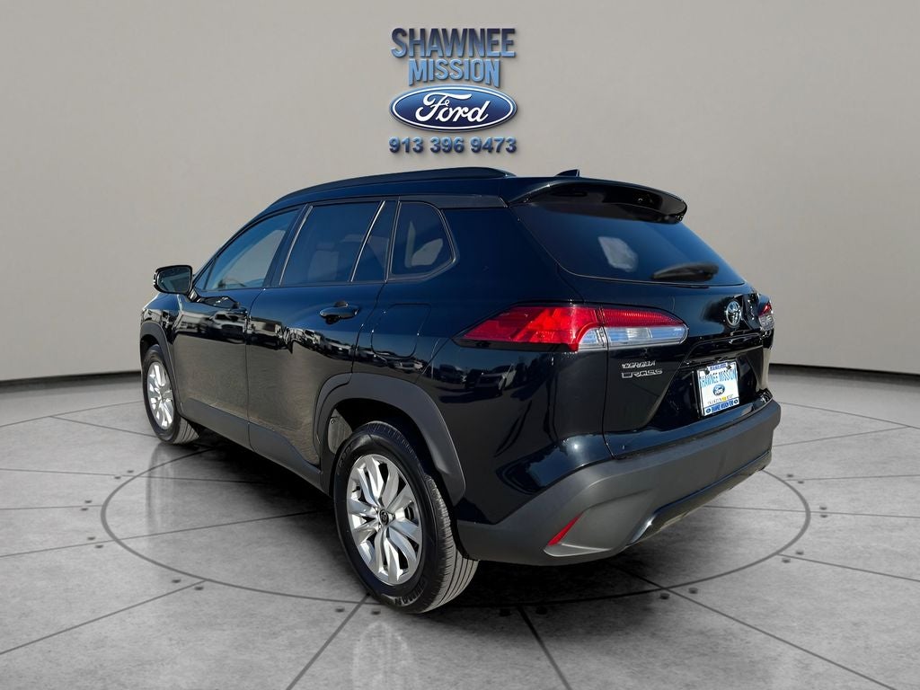 2024 Toyota Corolla Cross LE