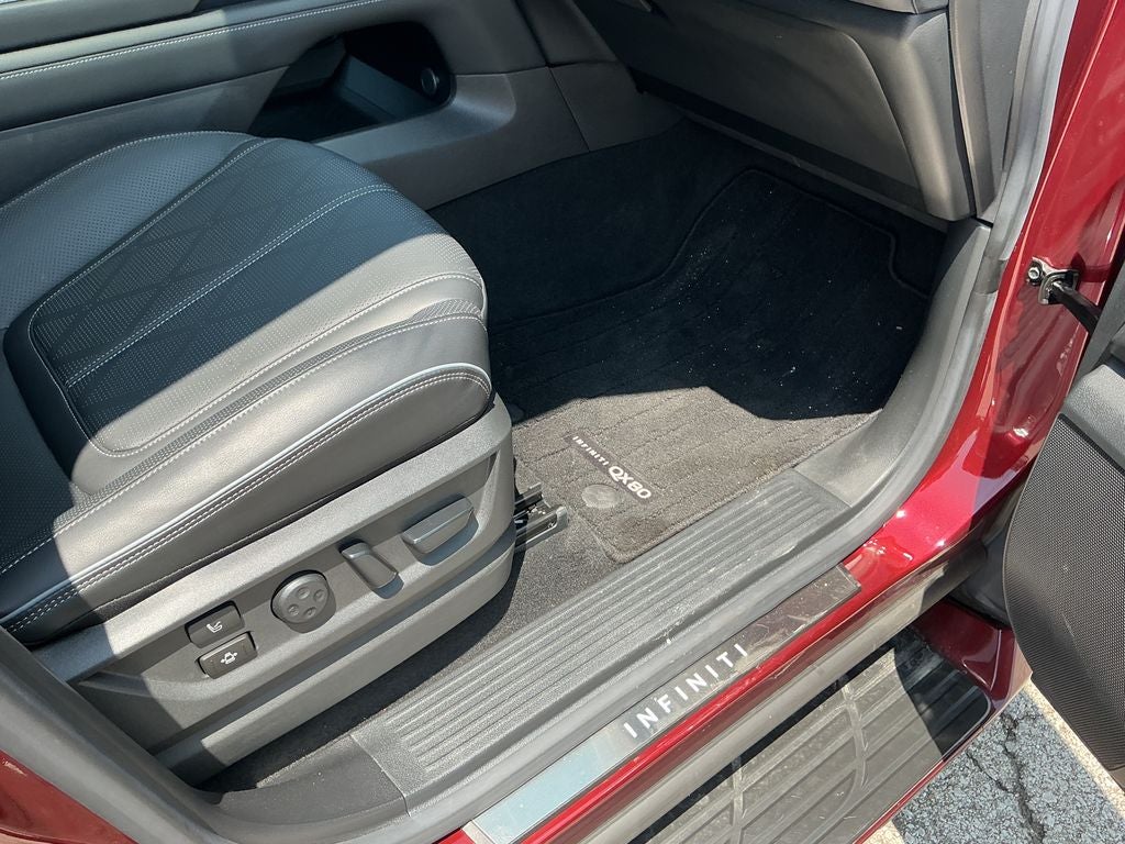 2025 INFINITI QX80 SENSORY