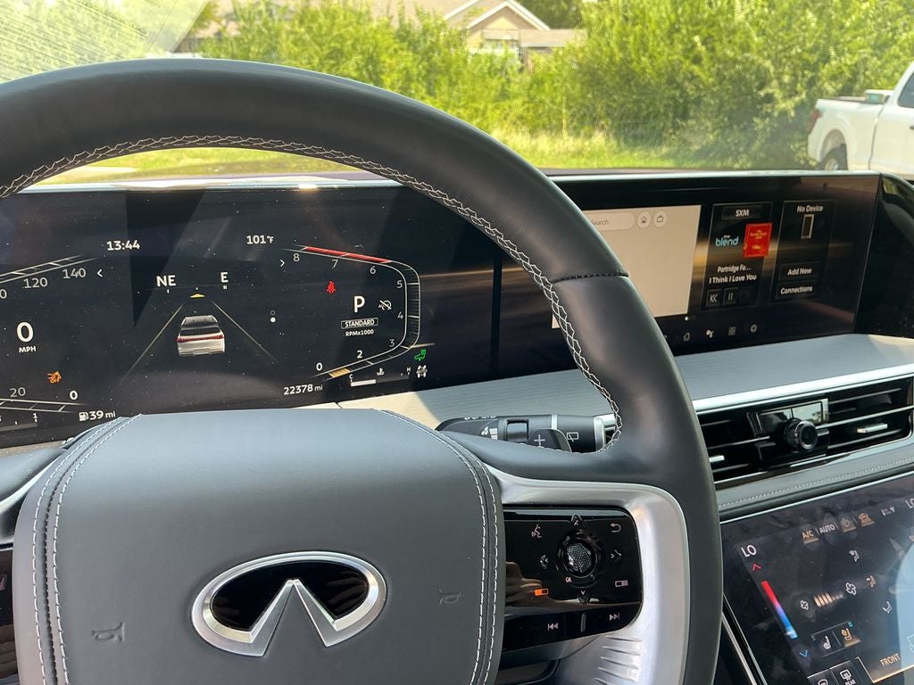2025 INFINITI QX80 SENSORY