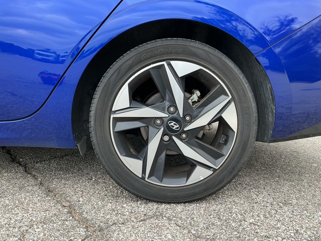 2022 Hyundai Elantra Limited