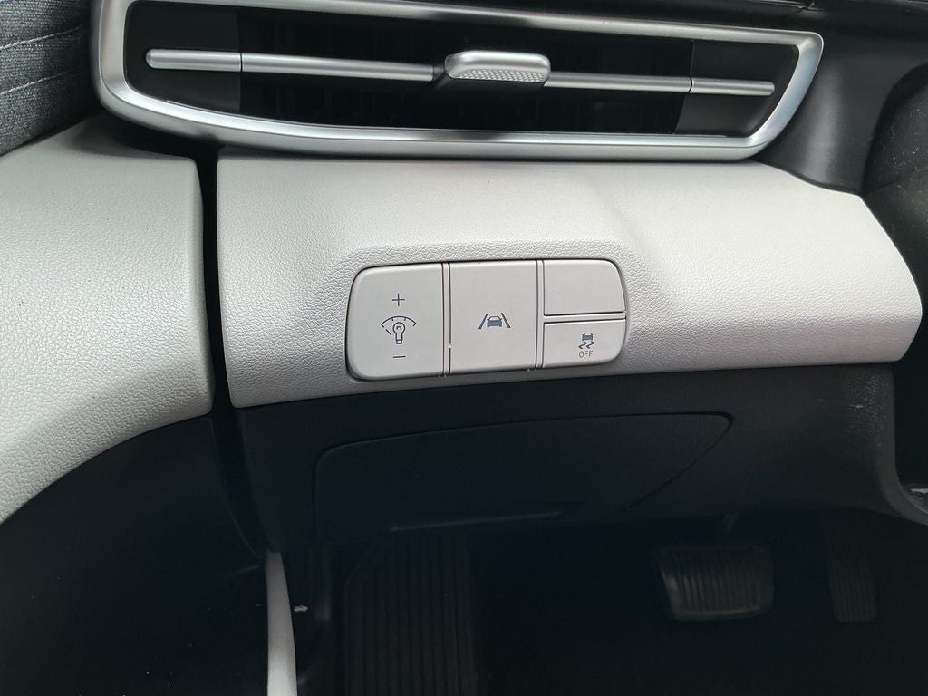2022 Hyundai Elantra Limited