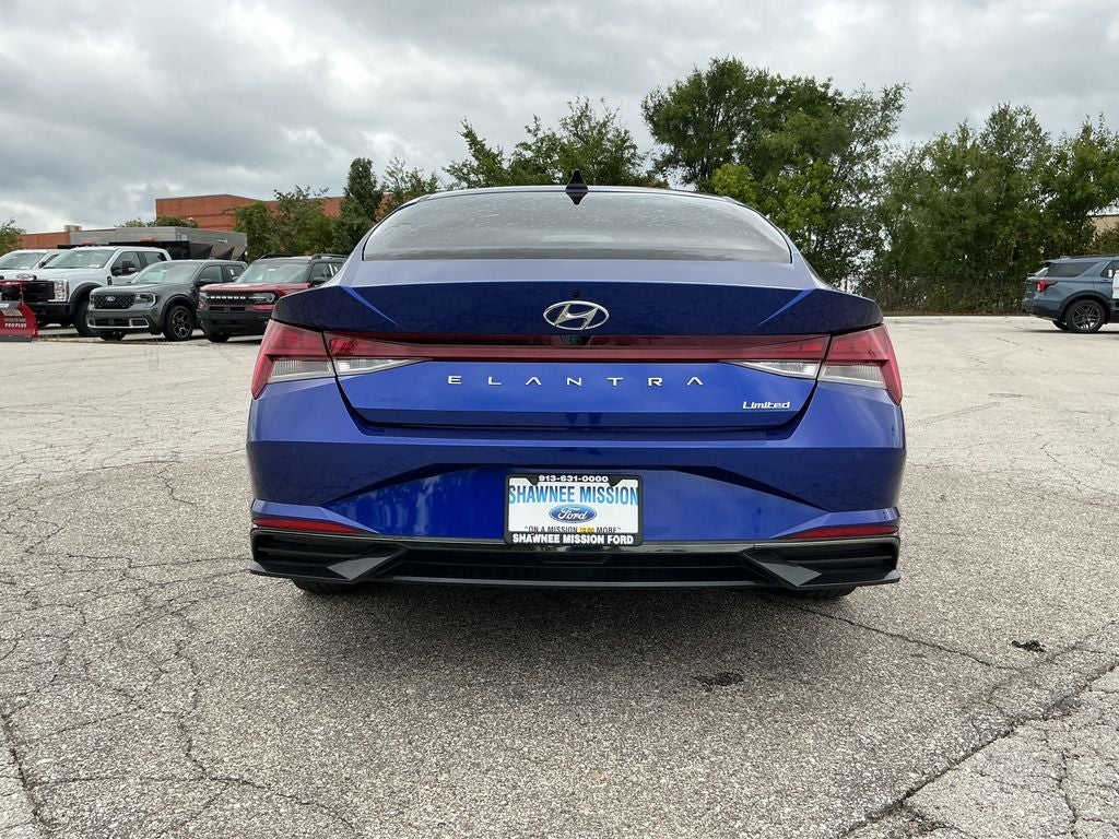 2022 Hyundai Elantra Limited