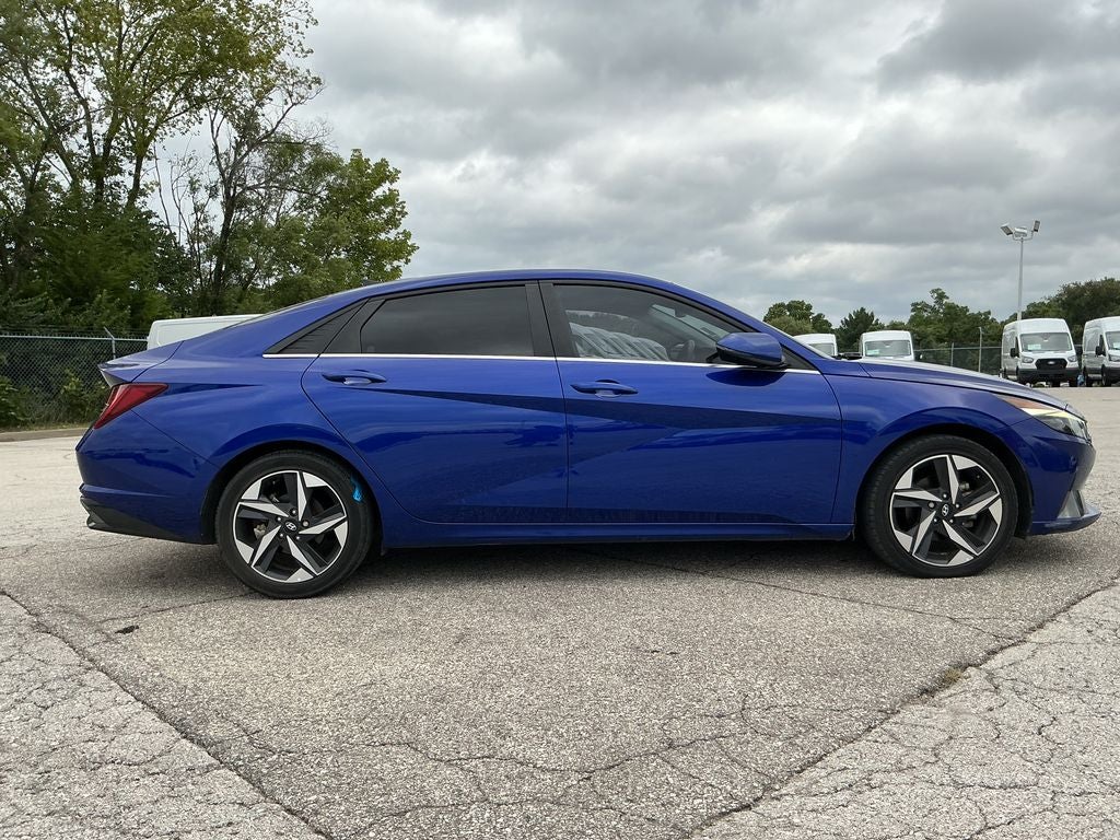 2022 Hyundai Elantra Limited