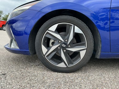 2022 Hyundai Elantra Limited