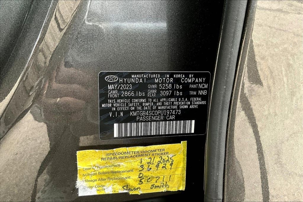 2023 Genesis G80 2.5T