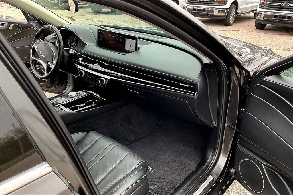 2023 Genesis G80 2.5T