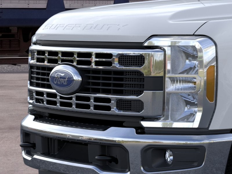 2026 Ford Super Duty F-350® XLT